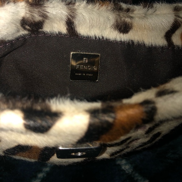 Mini Fendi Croissant Bag. - Picture 7 of 7